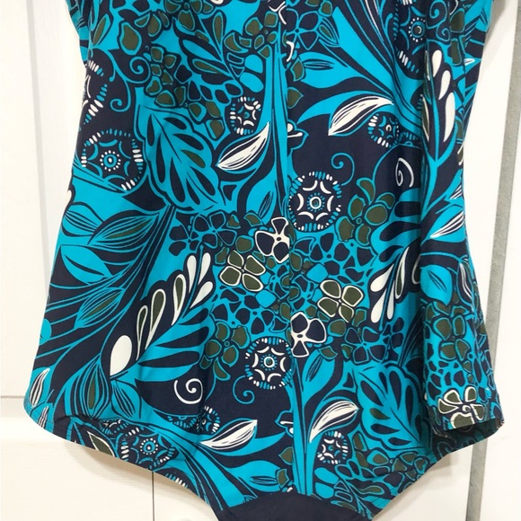 Silhouette Collections Ladies 1 Pc Swimsuit 18 D Womenโs Bathing suit Floral - Picture 6 of 10